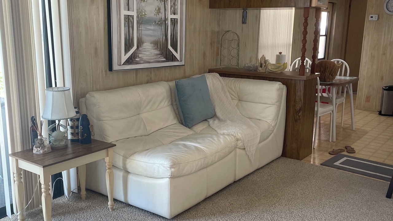 Photo of Livingroom in Key Largo Village