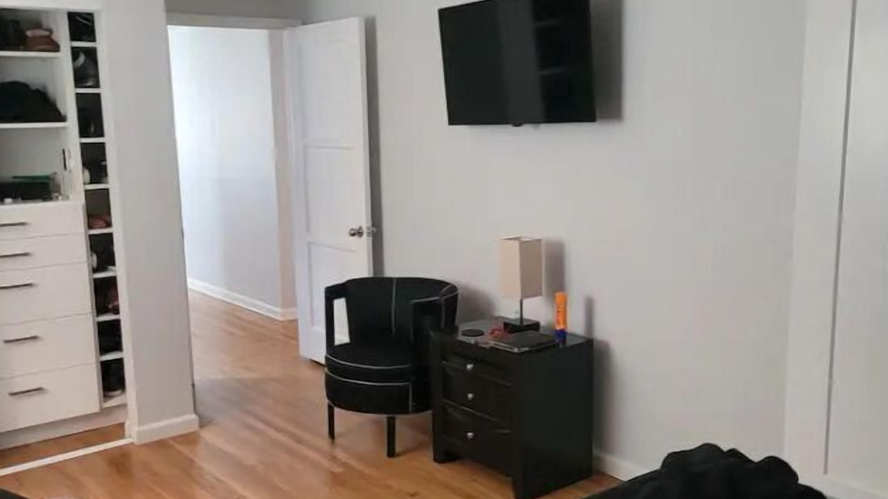 Photo of Bedroom in Belmont Park