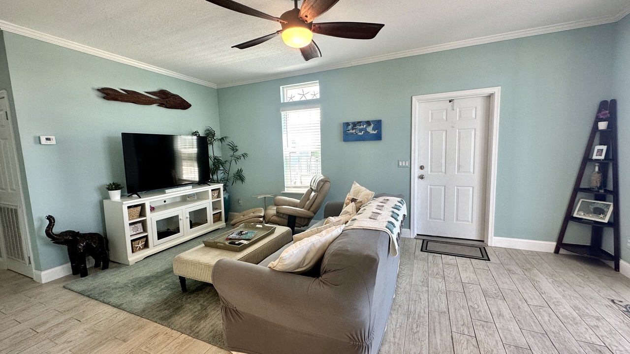 Photo of Livingroom in Ramrod Key