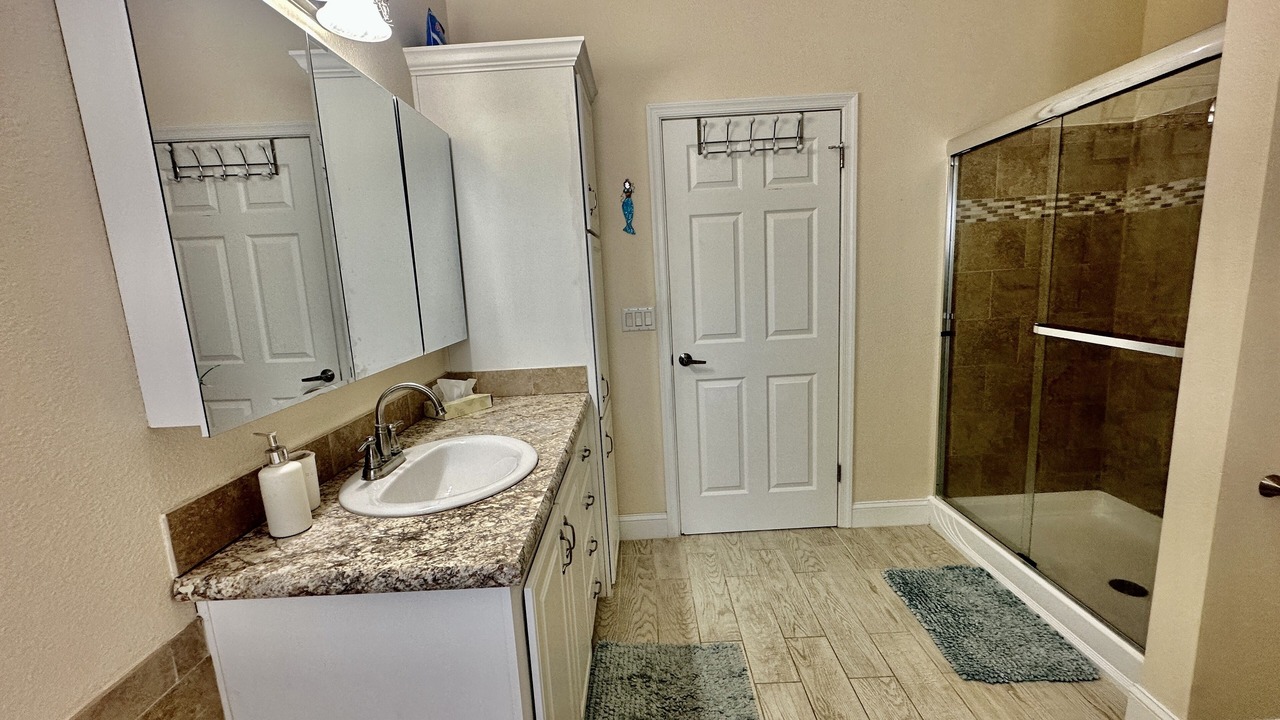Photo of Bathroom in Ramrod Key