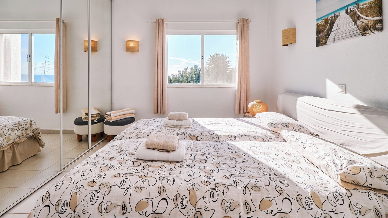 Photo of Bedroom in Vale de Centianes