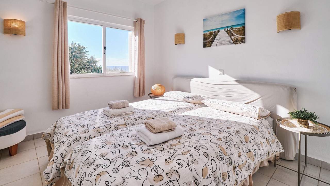 Photo of Bedroom in Vale de Centianes