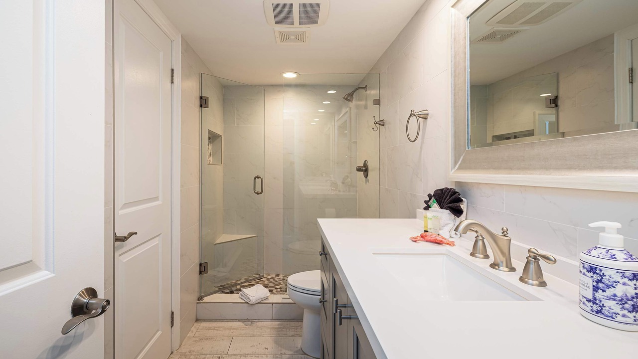 Photo of Bathroom in Tavernier