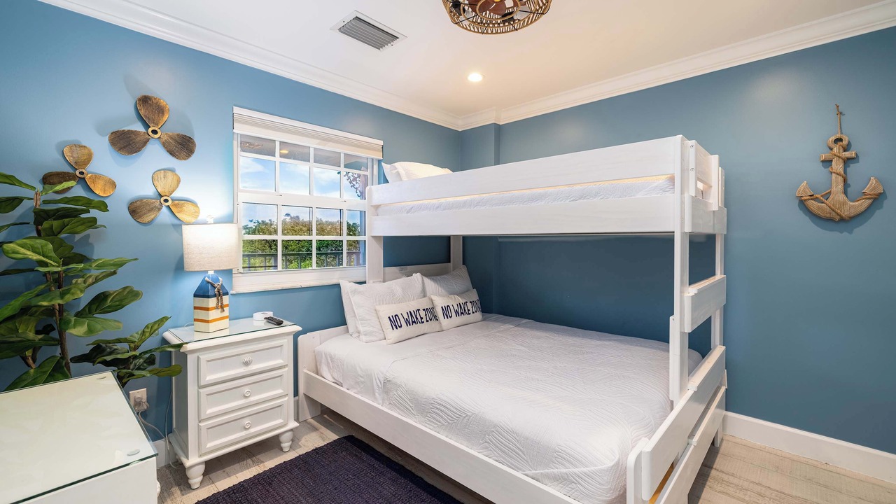 Photo of Bedroom in Tavernier