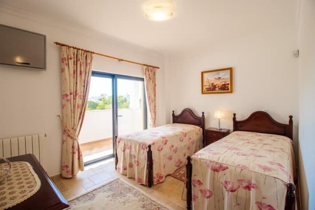 Photo of Bedroom in Albardeira