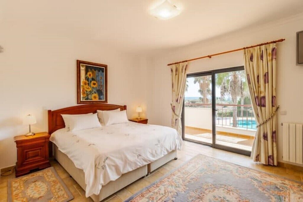 Photo of Bedroom in Albardeira