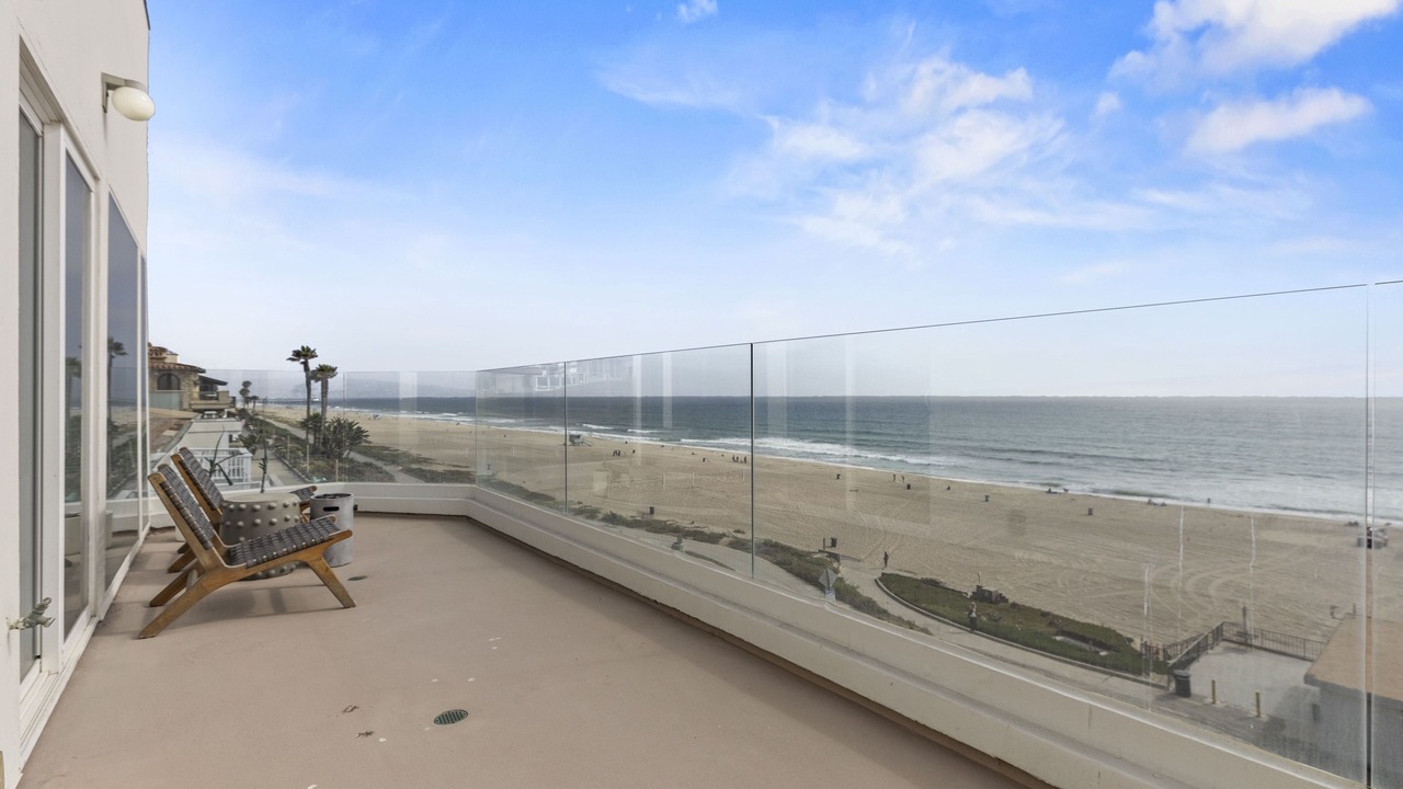 Photo of Outdoor in Sand Section