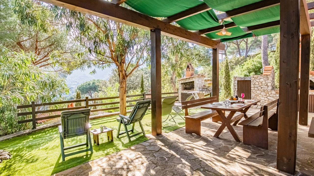 Photo of Outdoor in Naregno