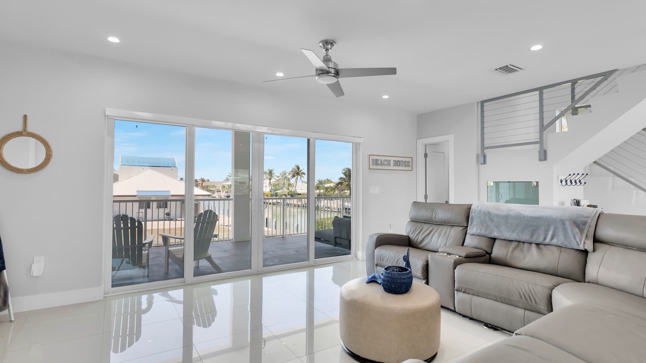 Photo of Livingroom in Key Colony Beach