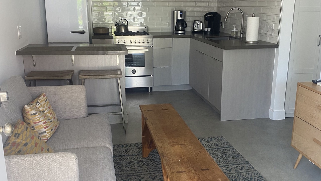 Photo of Kitchen in Mid-Wilshire