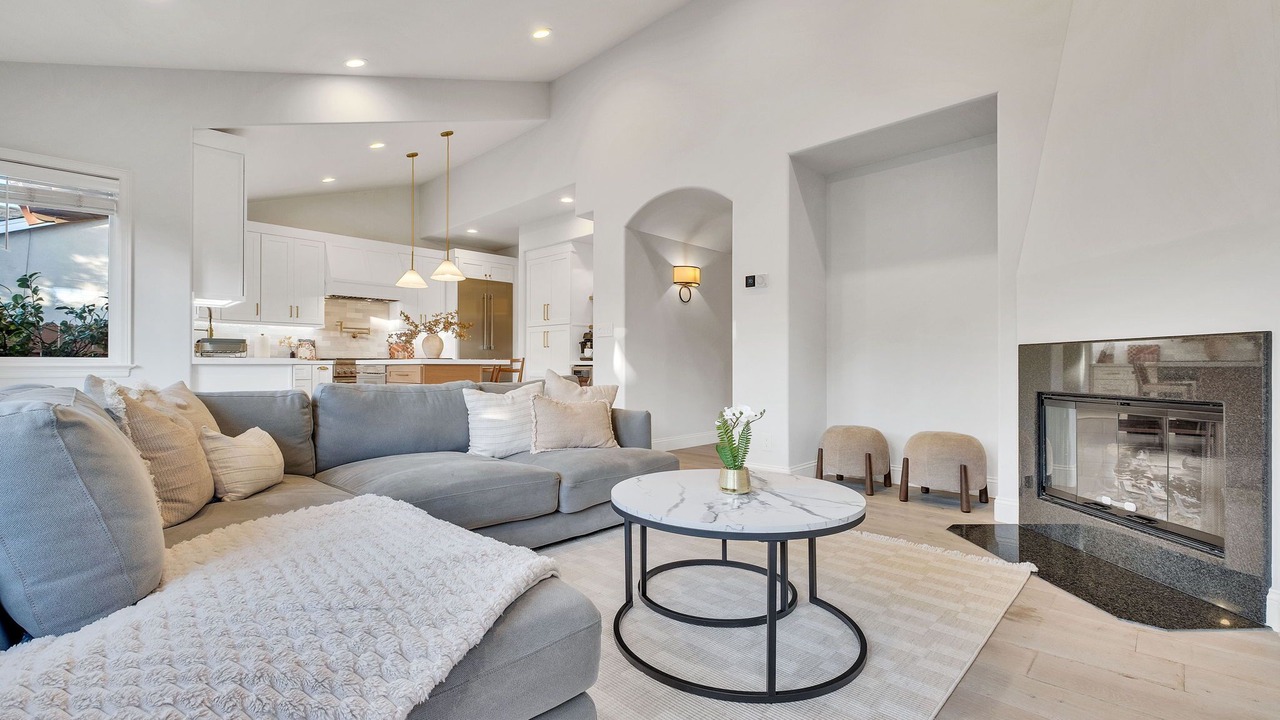 Photo of Livingroom in Torrance