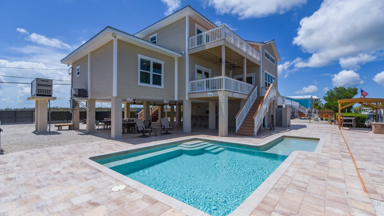 Photo of Outdoor in Breezeswept Beach Estates