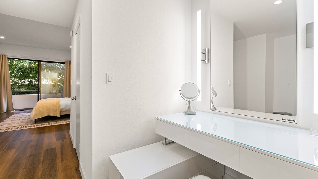 Photo of Bathroom in West Los Angeles