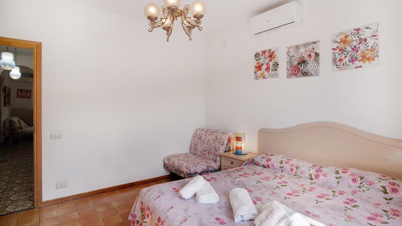 Photo of Bedroom in Sasso di Bordighera