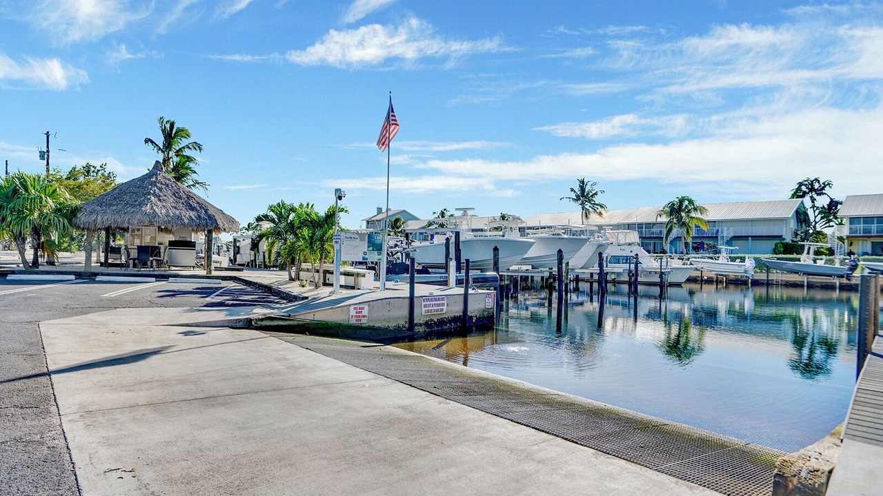 Photo of Others in Rock Harbor