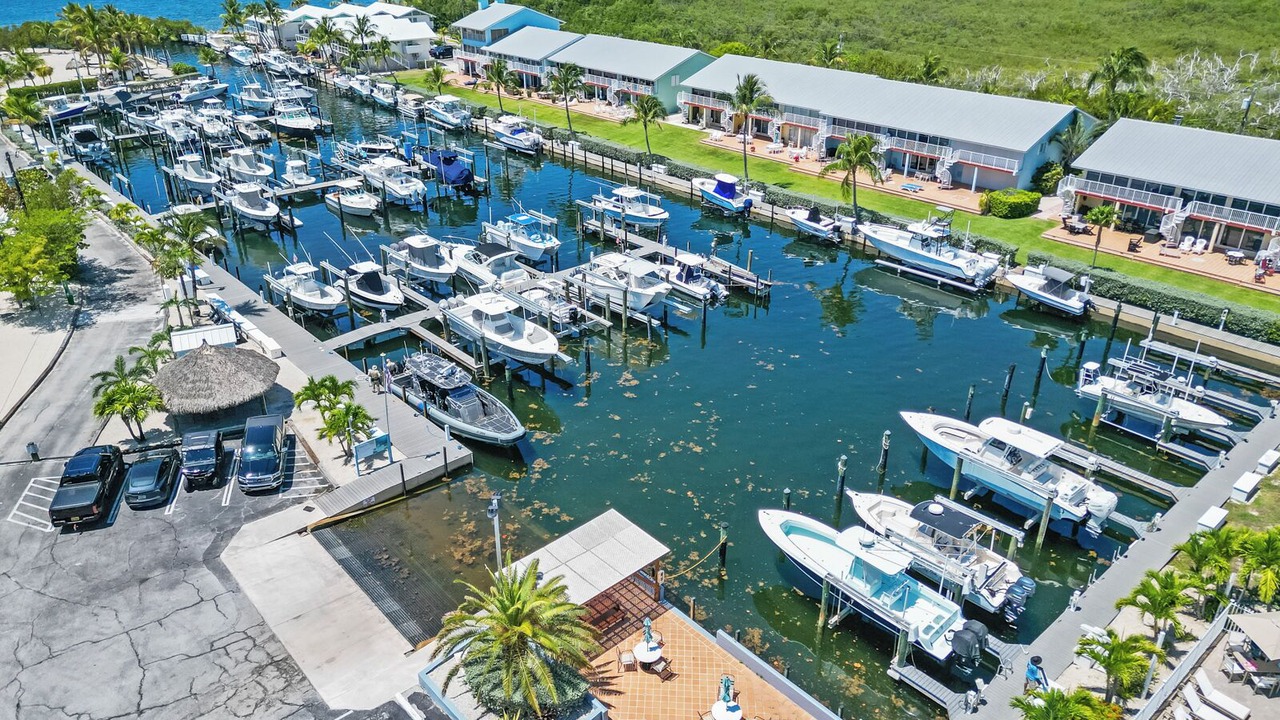 Photo of Others in Rock Harbor