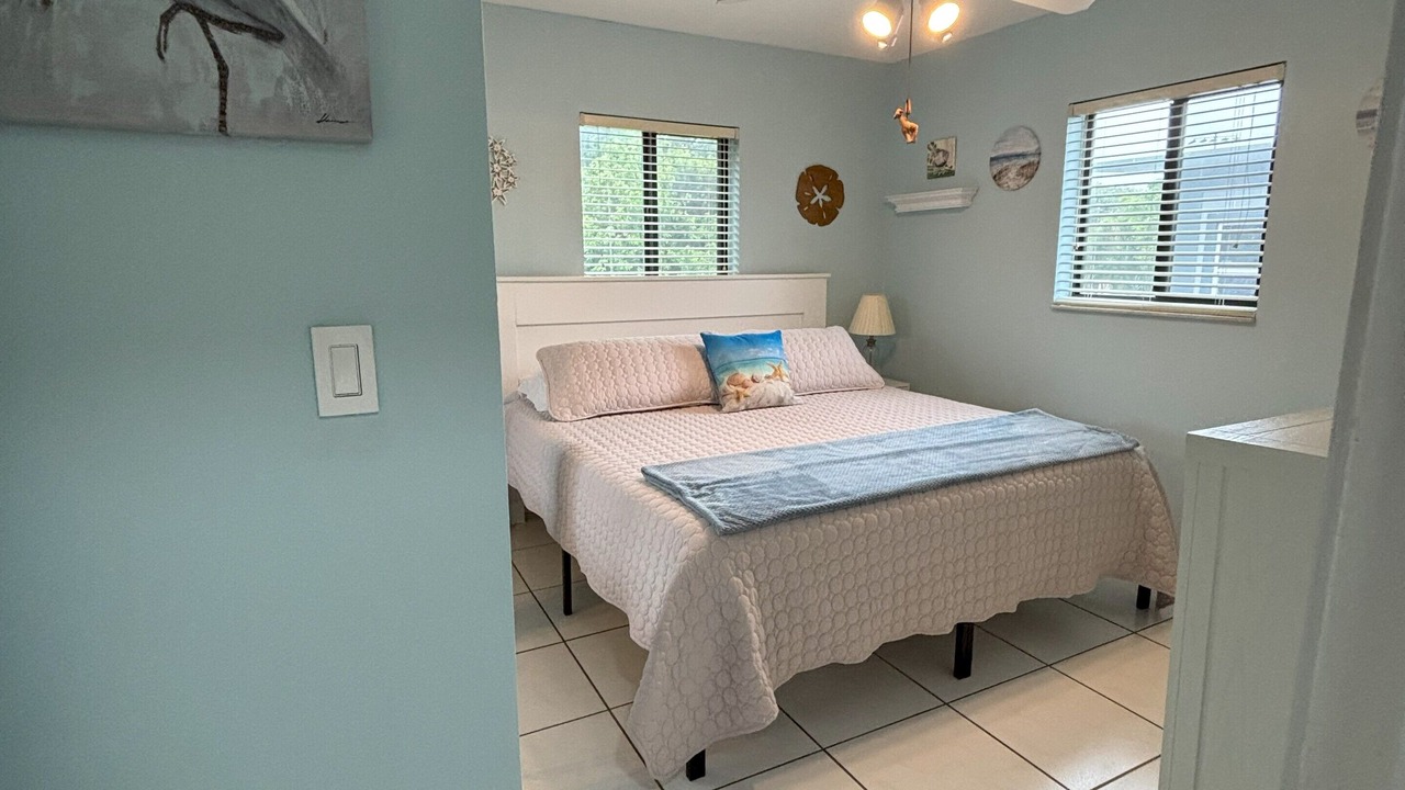 Photo of Bedroom in Blue Harbor Club