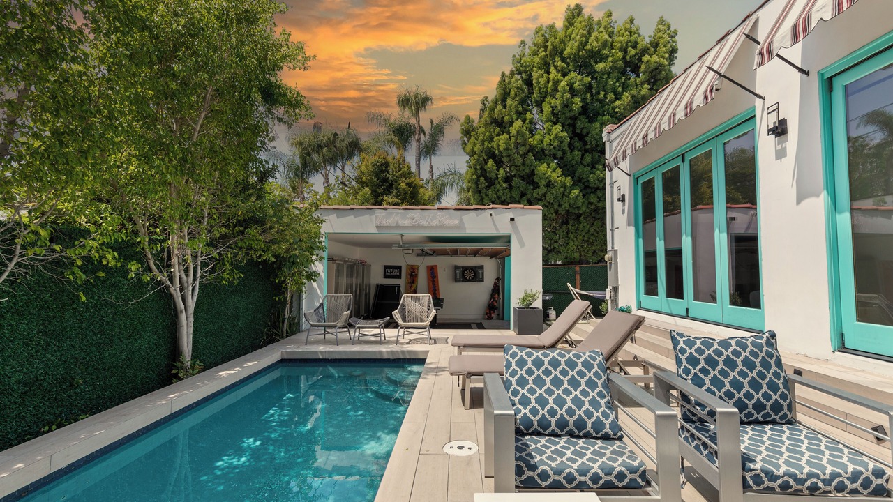 Photo of Outdoor in Beverly Grove