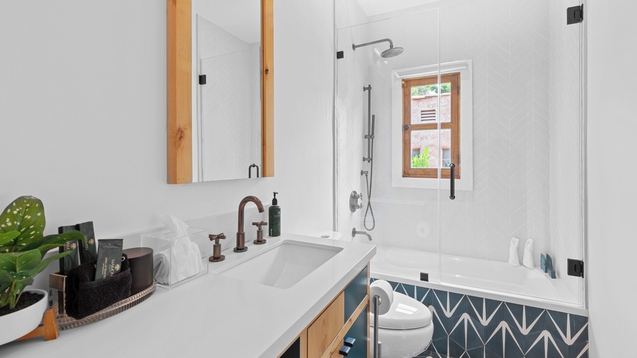 Photo of Bathroom in Beverly Grove