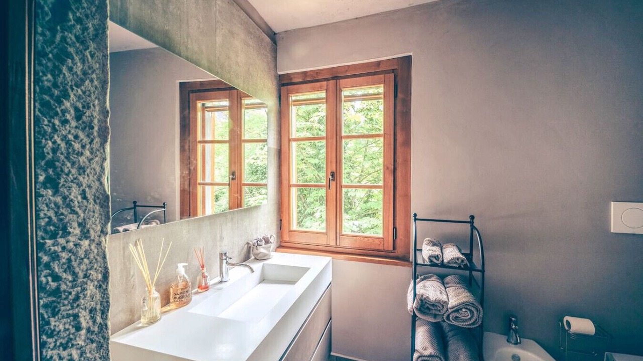 Photo of Bathroom in Poppi