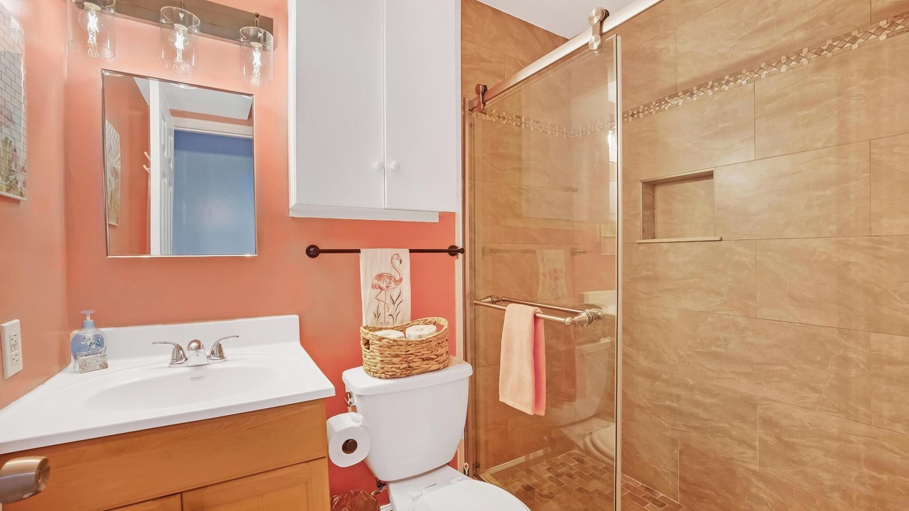 Photo of Bathroom in Truman Annex