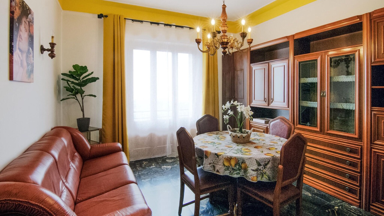 Photo of Bedroom in Massa