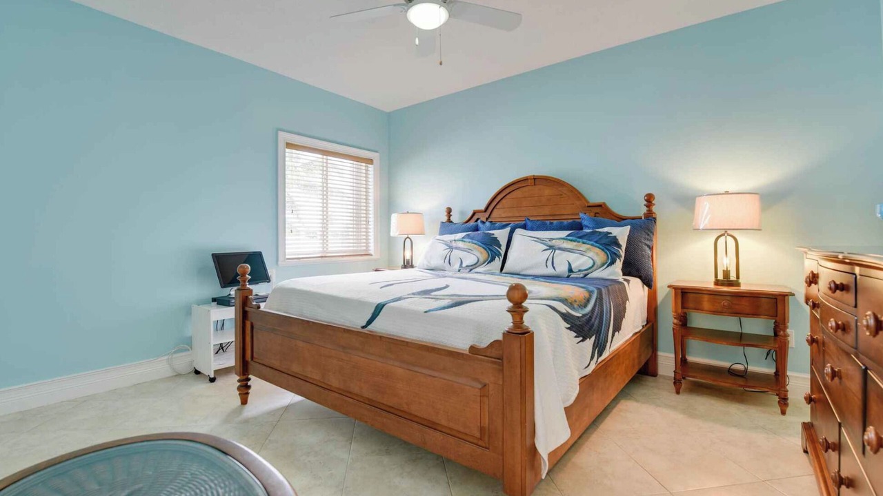 Photo of Bedroom in Key Colony Beach