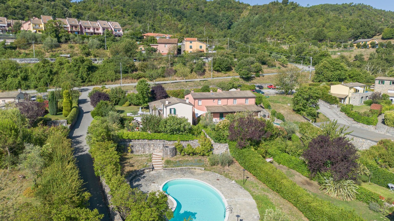 Photo of Others in Pignone