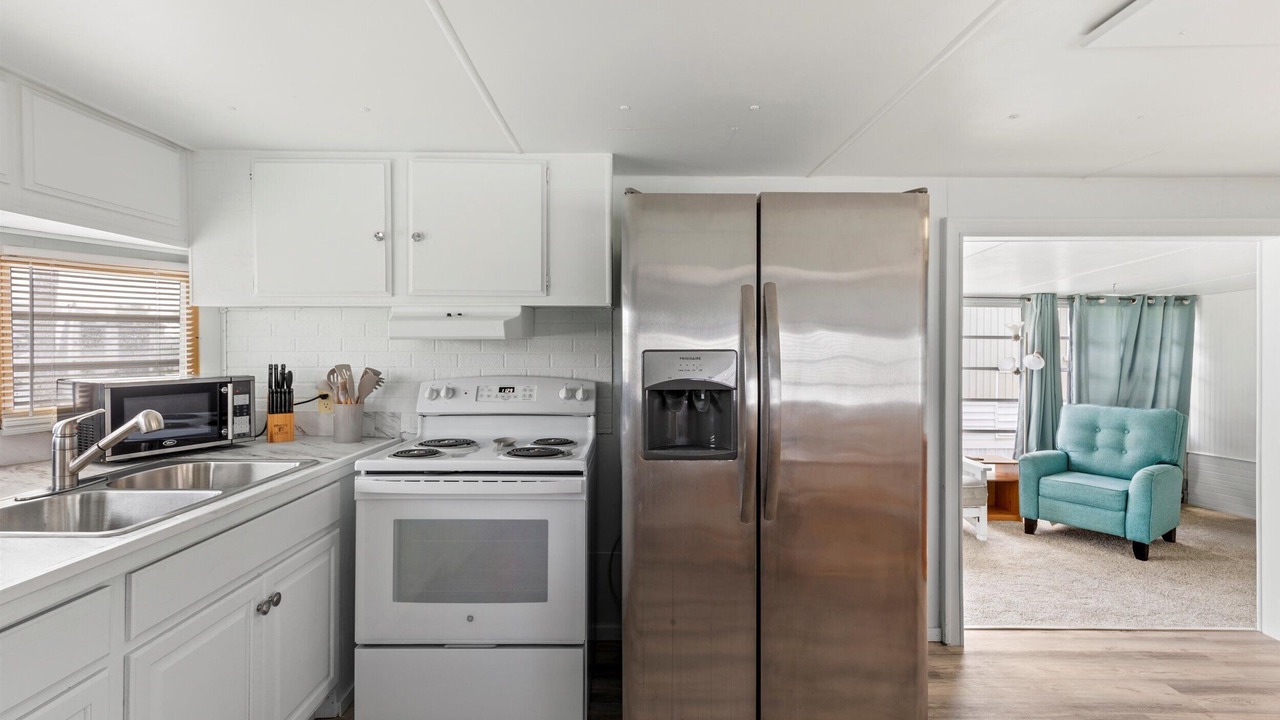 Photo of Kitchen in Cudjoe Key