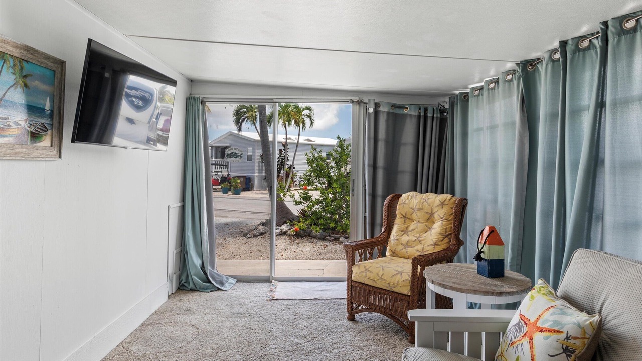 Photo of Livingroom in Cudjoe Key