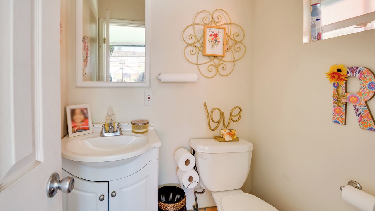 Photo of Bathroom in View Park-Windsor Hills