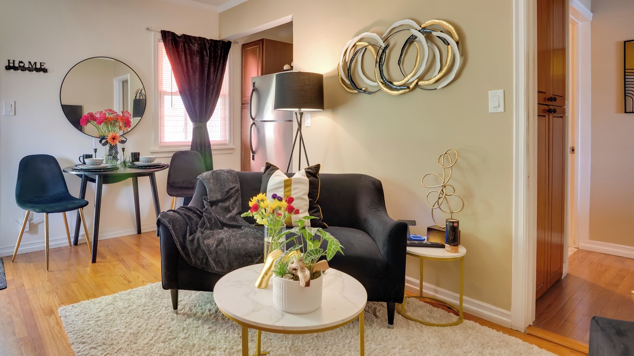 Photo of Livingroom in View Park-Windsor Hills