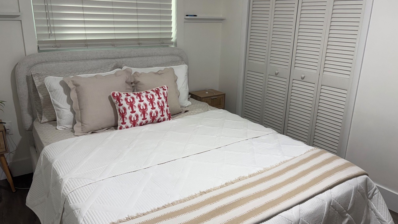 Photo of Bedroom in Cross Key Waterways