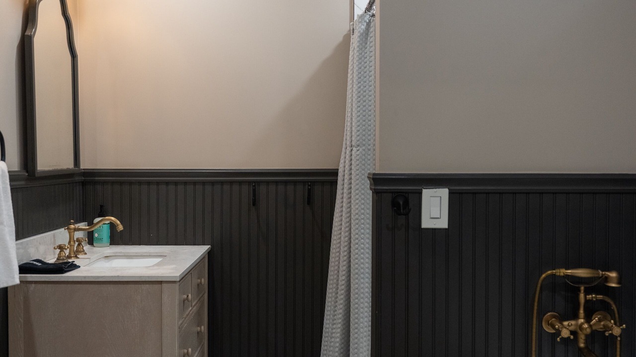 Photo of Bathroom in West Athens