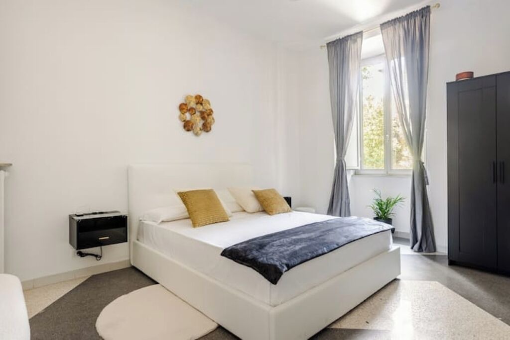 Photo of Bedroom in Quartiere XV Della Vittoria