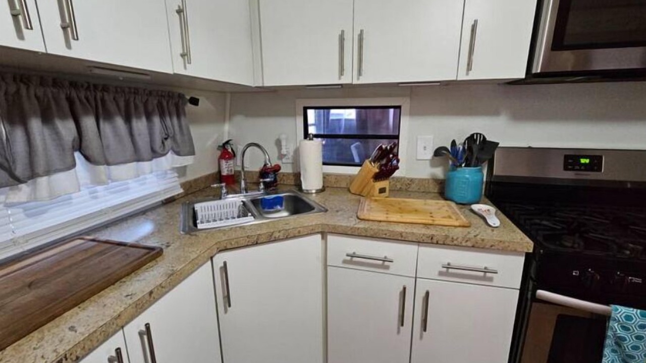Photo of Kitchen in Winston Waterways