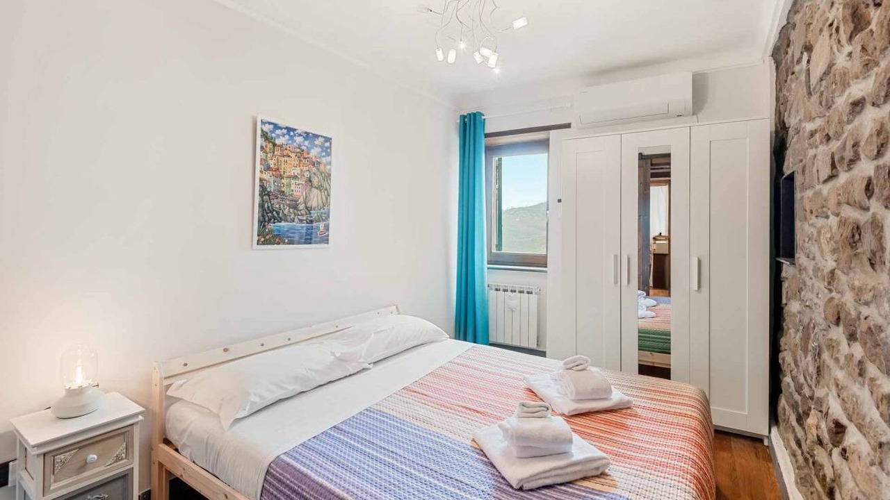 Photo of Bedroom in Valeriano Lunense