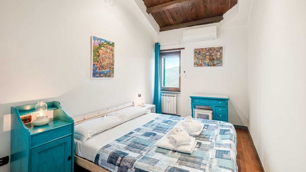 Photo of Bedroom in Valeriano Lunense