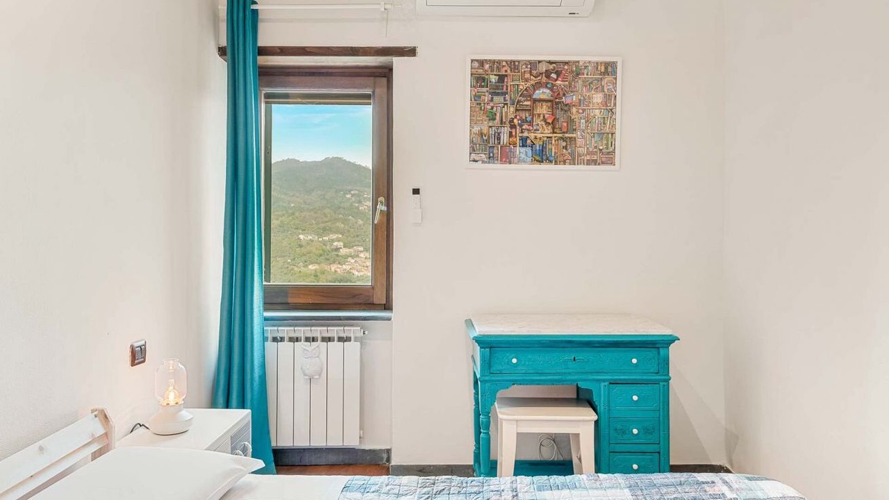 Photo of Bedroom in Valeriano Lunense