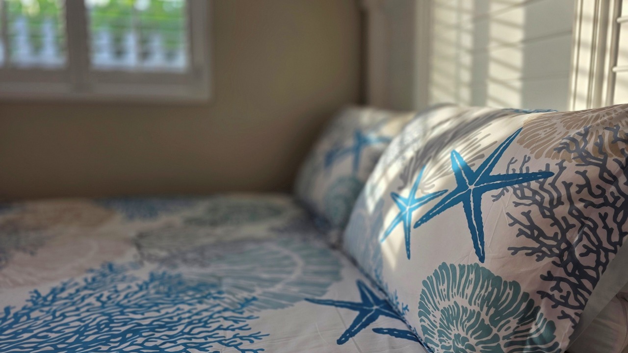 Photo of Bedroom in Key Colony Beach