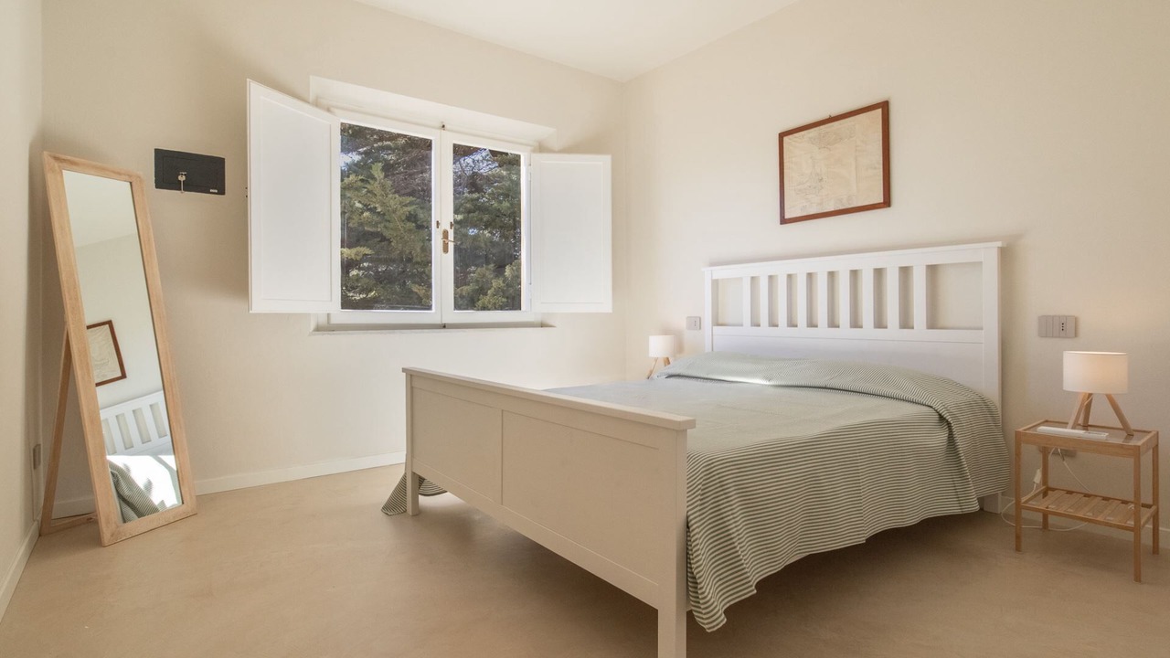 Photo of Bedroom in Lacona