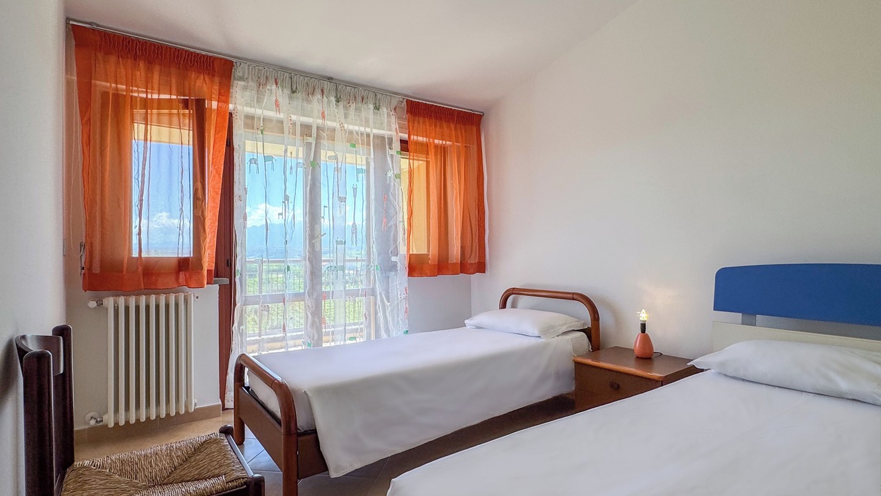 Photo of Bedroom in Tollo