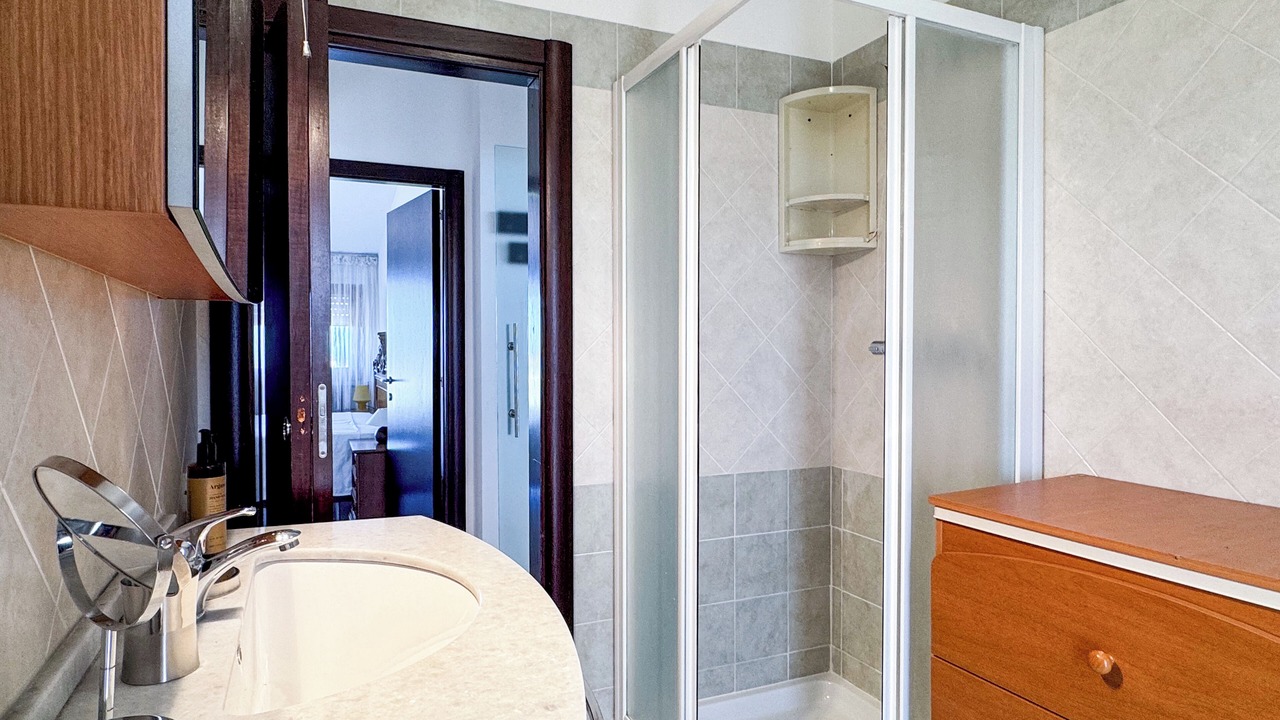 Photo of Bathroom in Tollo