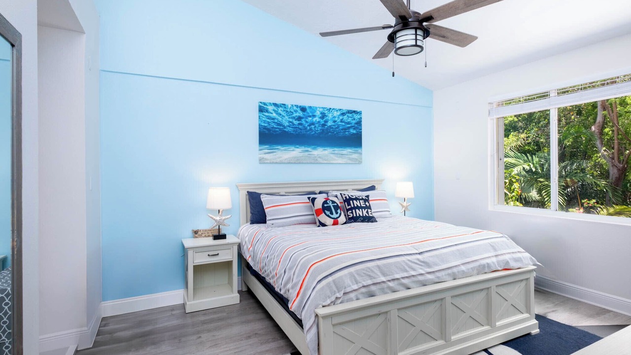 Photo of Bedroom in Rock Harbor