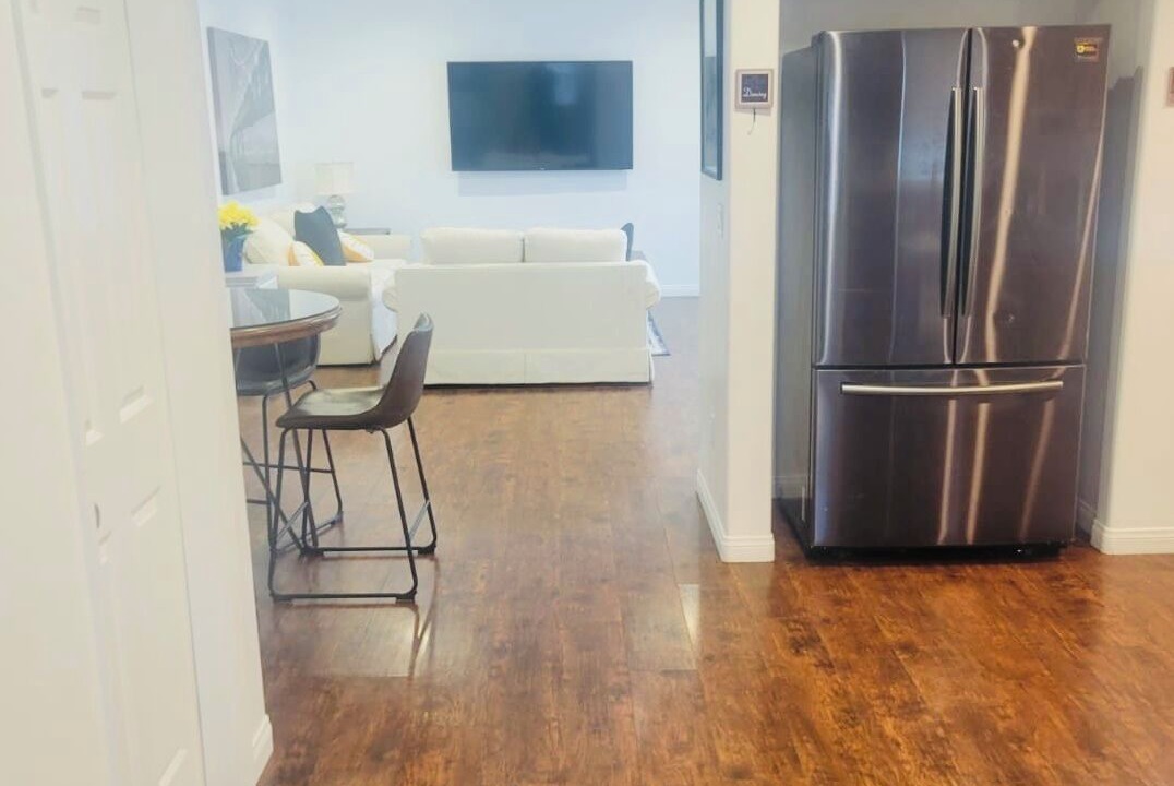 Photo of Livingroom in Paramount