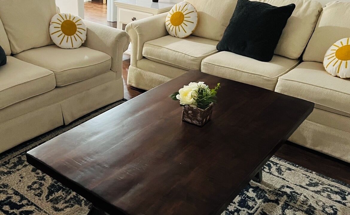 Photo of Livingroom in Paramount