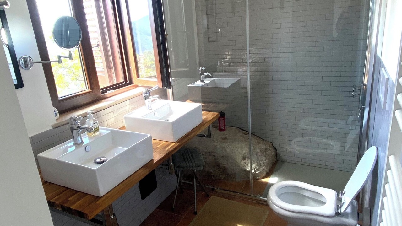 Photo of Bathroom in Norma