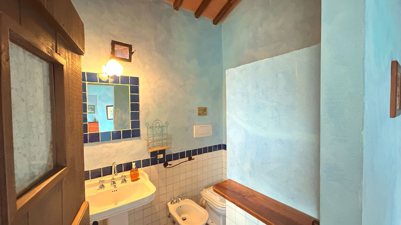 Photo of Bathroom in Monteleone d'Orvieto