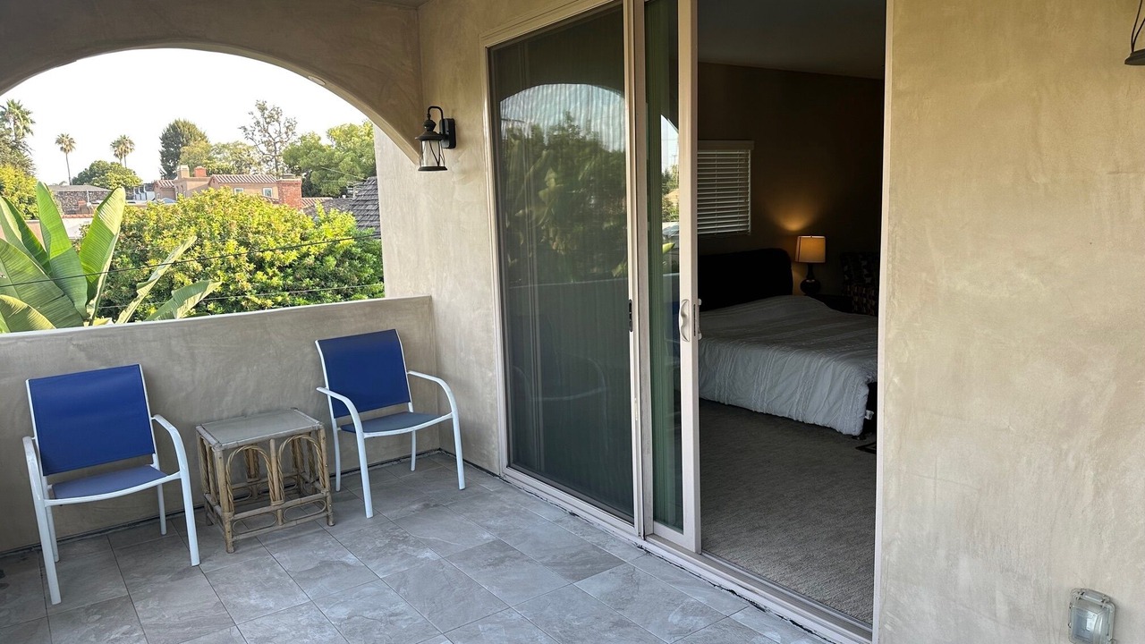 Photo of Patio Balcony in Cal Heights