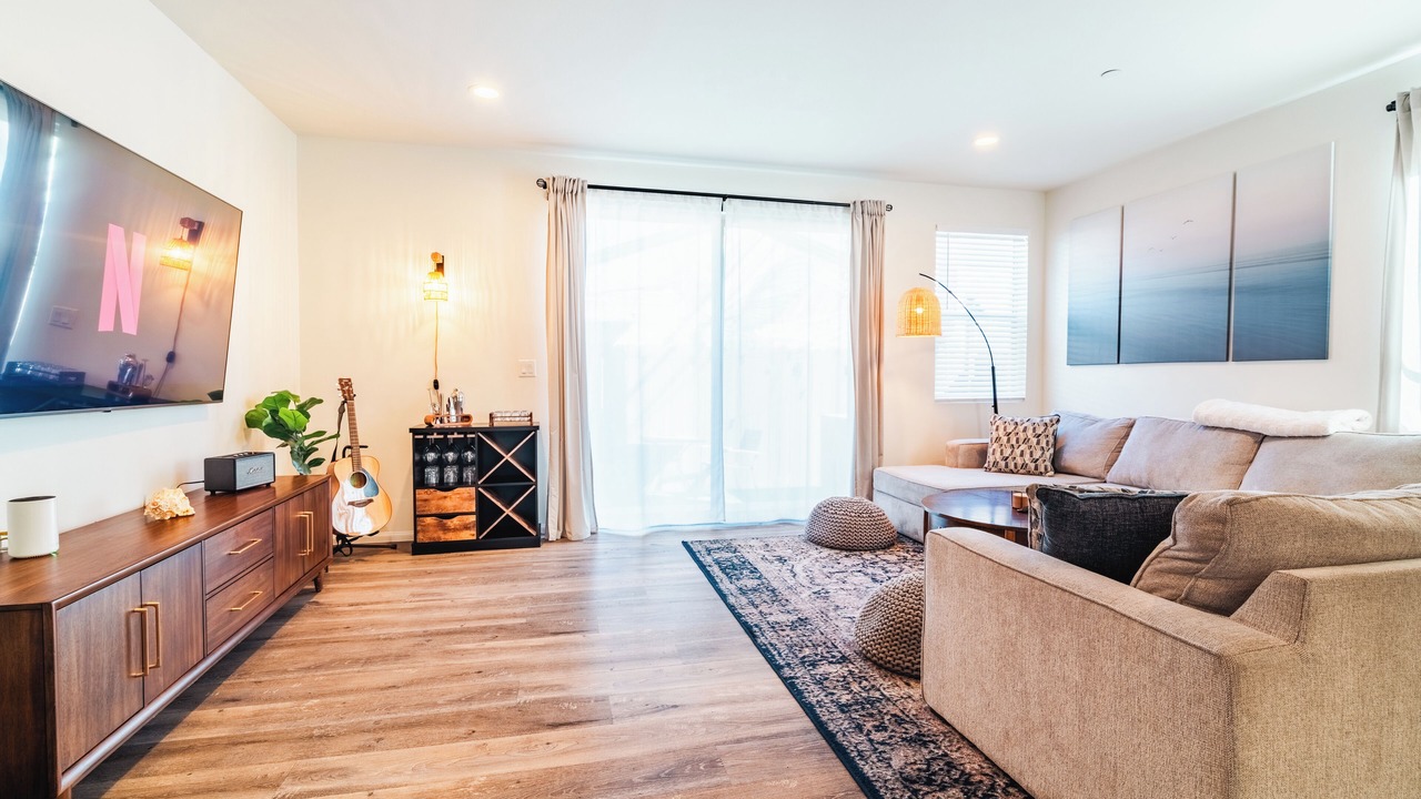 Photo of Livingroom in West Gateway